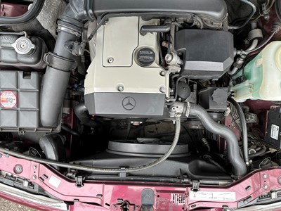 Lot 31 - 1997 Mercedes-Benz C200 Elegance