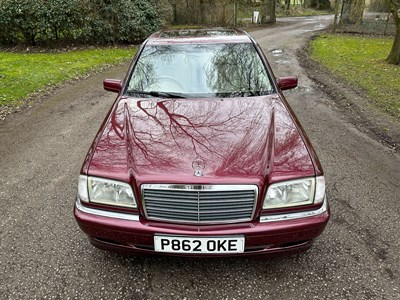 Lot 31 - 1997 Mercedes-Benz C200 Elegance