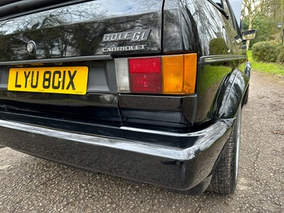 Lot 27 - 1982 Volkswagen Golf Cabriolet GL