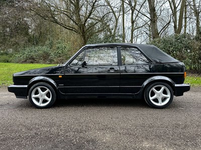 Lot 27 - 1982 Volkswagen Golf Cabriolet GL