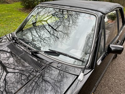 Lot 27 - 1982 Volkswagen Golf Cabriolet GL