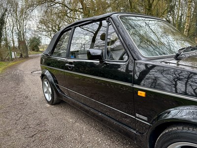 Lot 27 - 1982 Volkswagen Golf Cabriolet GL