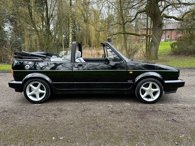 Lot 27 - 1982 Volkswagen Golf Cabriolet GL