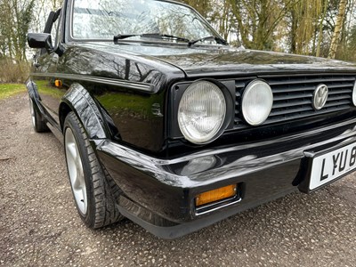 Lot 27 - 1982 Volkswagen Golf Cabriolet GL
