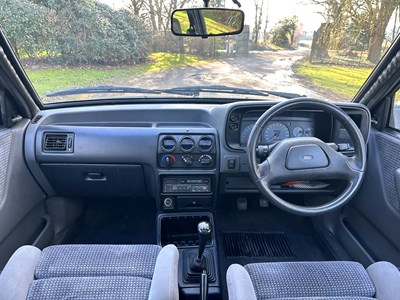 Lot 32 - 1987 Ford Escort RS Turbo S2